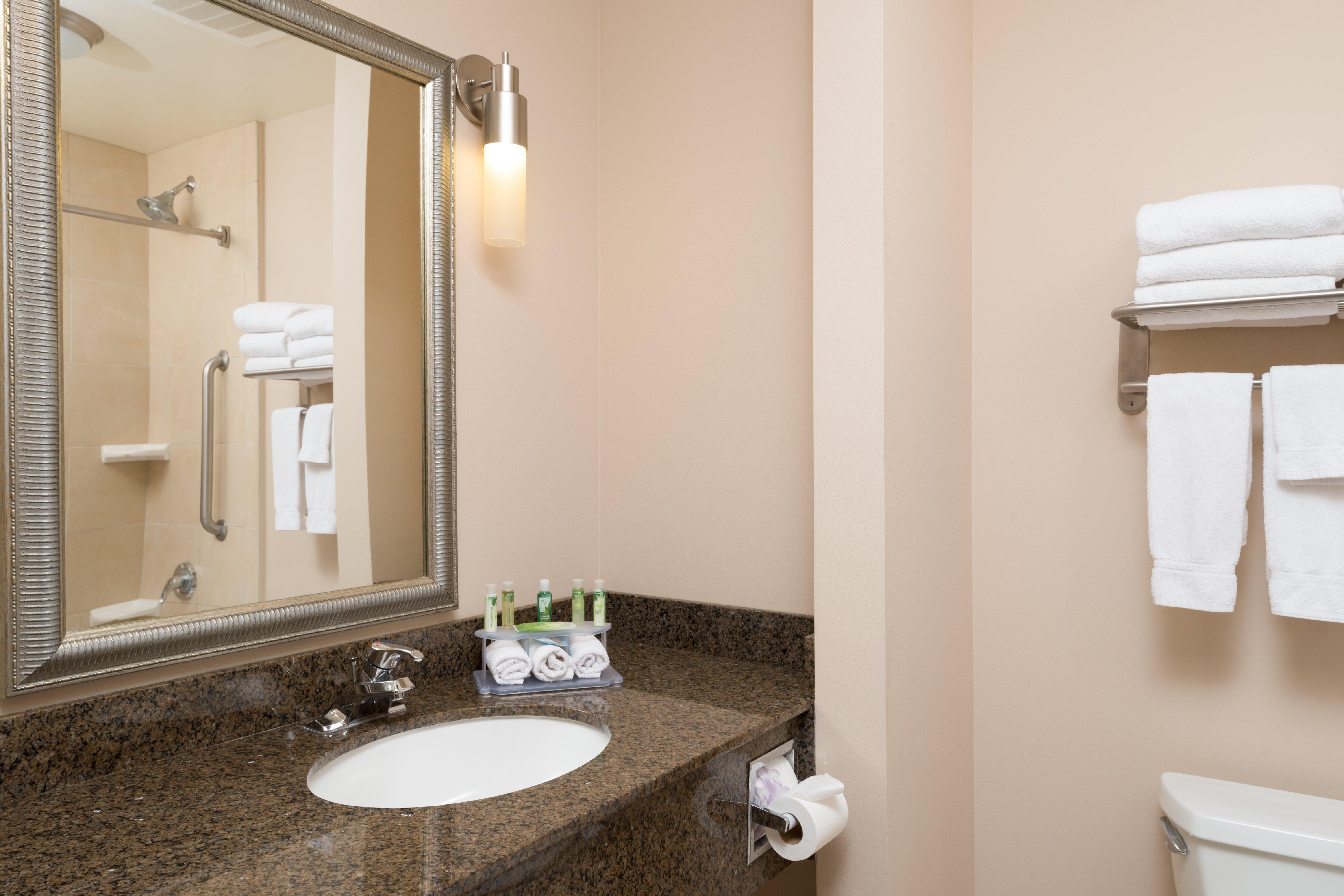 Holiday Inn Express Hotel & Suites North Sequim By Ihg Exterior photo